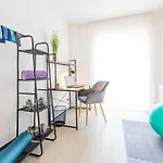 Golden Design Apartment, Zentral, Familie Und Business, 1000 Mbit